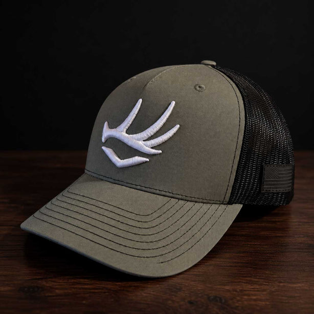 Shield Mark Trucker Hat - Loden/Black